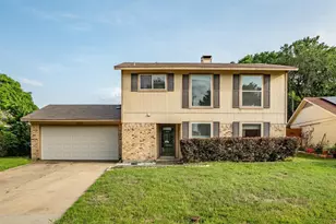222 Wildfire Dr, Lewisville, TX 75067 - Photo 1