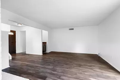 222 Wildfire Drive, Lewisville, TX 75067 - Photo 4