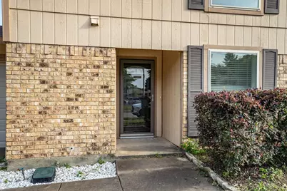 222 Wildfire Drive, Lewisville, TX 75067 - Photo 2