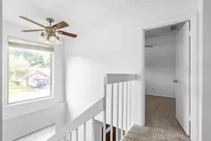 222 Wildfire Dr, Lewisville, TX 75067 - Photo 14