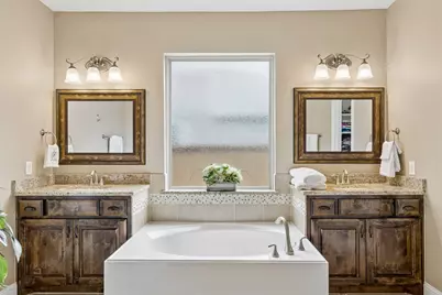 16157 Moss Haven Lane, Frisco, TX 75033 - Photo 14