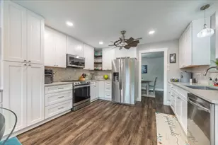 2223 Valley Mill, Carrollton, TX 75006 - Photo 10