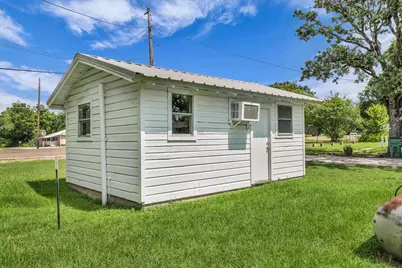 815 S Fairway Street, Fairfield, TX 75840 - Photo 10