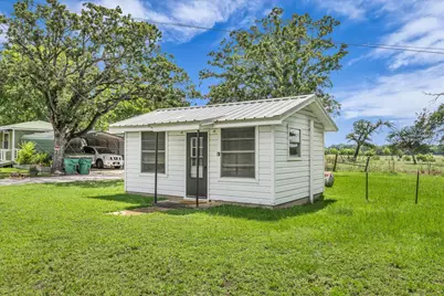 815 S Fairway Street, Fairfield, TX 75840 - Photo 2