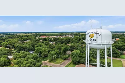130 E Main Street, Whitesboro, TX 76273 - Photo 14