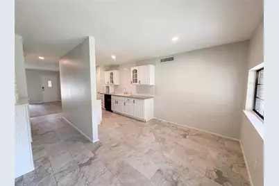 1102 Hillwood Drive, Lewisville, TX 75067 - Photo 12