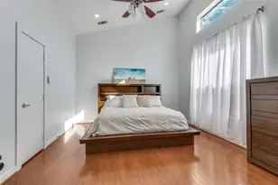 4605 Lester Dr, Dallas, TX 75219 - Photo 26