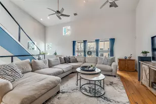 4605 Lester Dr, Dallas, TX 75219 - Photo 10