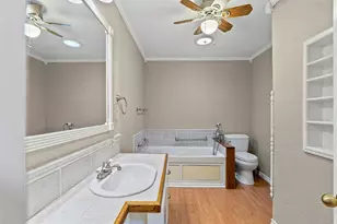 2823 Laurel Ln, Commerce, TX 75428 - Photo 34