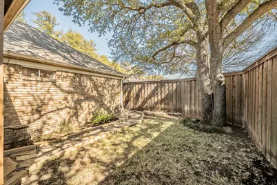 6016 Timber Creek Lane, Dallas, TX 75248 - Photo 36