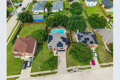 105 Vivian Drive, Waxahachie, TX 75165 - Photo 4