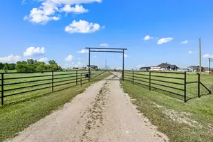 2141 Old Denton Rd, Decatur, TX 76234 - Photo 4