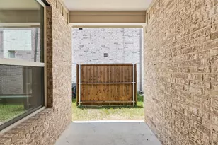 1104 Milfoil Dr, Justin, TX 76247 - Photo 22