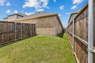 1104 Milfoil Dr, Justin, TX 76247 - Photo 24