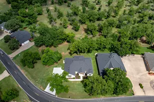 10301 Ravenswood Rd, Granbury, TX 76049 - Photo 2