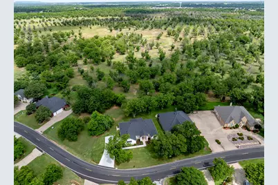 10301 Ravenswood Road, Granbury, TX 76049 - Photo 12