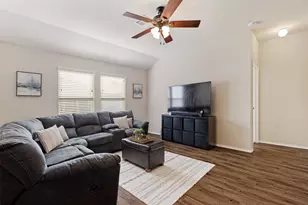2104 Shady Glen Trail, Princeton, TX 75407 - Photo 4