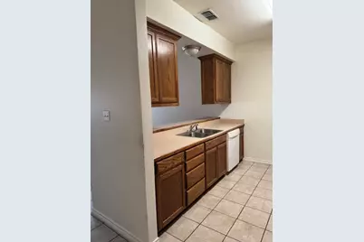 1808 N Paddock Street, Stephenville, TX 76401 - Photo 2