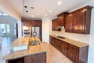 3105 Bridgewater Dr, Little Elm, TX 75068 - Photo 2