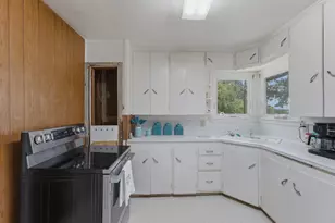 381 Bynum Rd, Bowie, TX 76230 - Photo 22