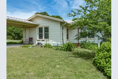 381 Bynum Road, Bowie, TX 76230 - Photo 30