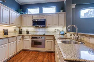 5006 Cedar Springs Rd, Dallas, TX 75235 - Photo 18