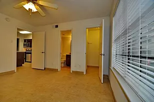6910 Skillman St, Dallas, TX 75231 - Photo 4