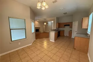 102 Paloma Cir, Terrell, TX 75160 - Photo 8