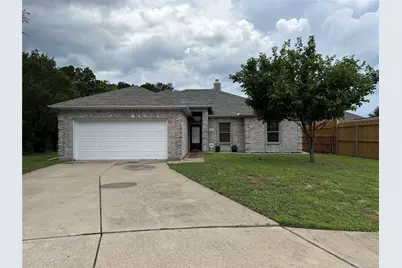 102 Paloma Circle, Terrell, TX 75160 - Photo 1