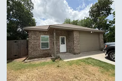 1516 E Maddox Avenue, Fort Worth, TX 76104 - Photo 1