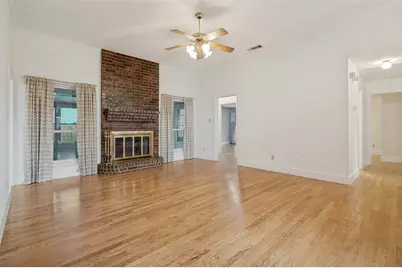 305 Sondra Way, Red Oak, TX 75154 - Photo 4