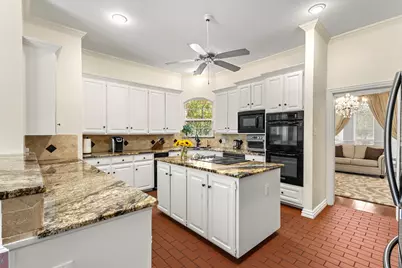 8 Park Place, Mansfield, TX 76063 - Photo 14
