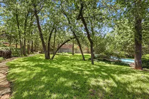 3813 Cambridge Cir W, Bedford, TX 76021 - Photo 38