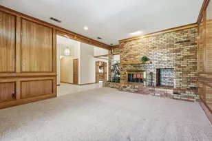 3813 Cambridge Cir W, Bedford, TX 76021 - Photo 4