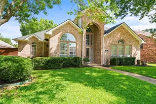 8901 Lakepointe Ave, Rowlett, TX 75088 - Photo 2
