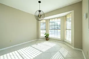 2403 Bayberry Ln, Euless, TX 76039 - Photo 6
