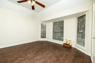2403 Bayberry Ln, Euless, TX 76039 - Photo 20