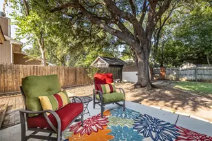 2403 Bayberry Ln, Euless, TX 76039 - Photo 28