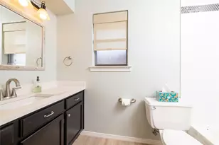 2403 Bayberry Ln, Euless, TX 76039 - Photo 22