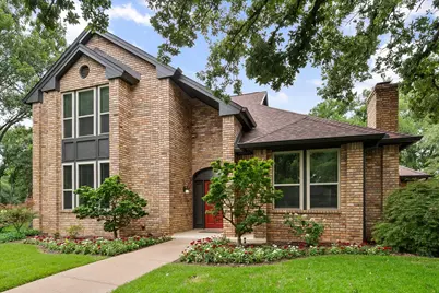 823 Kingston Drive, Mansfield, TX 76063 - Photo 1