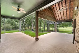 823 Kingston Dr, Mansfield, TX 76063 - Photo 2