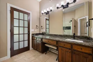 823 Kingston Dr, Mansfield, TX 76063 - Photo 8
