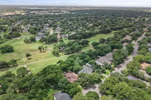 823 Kingston Dr, Mansfield, TX 76063 - Photo 32