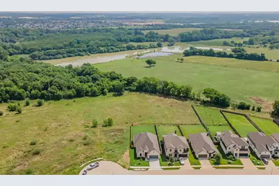 160 Rockin River Drive, Fort Worth, TX 76120 - Photo 34