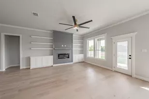 160 Rockin River Dr, Fort Worth, TX 76120 - Photo 16
