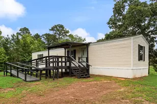 7642 County Road 474 W, Henderson, TX 75654 - Photo 2