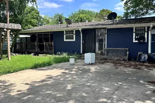 141 W Brownlee Ave, Dallas, TX 75224 - Photo 28