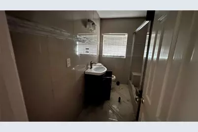 141 W Brownlee Avenue, Dallas, TX 75224 - Photo 24