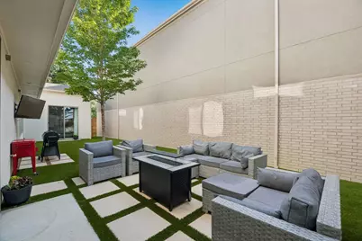 3320 Walchard Court, Dallas, TX 75229 - Photo 34