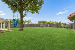 9809 Belfort Dr, Frisco, TX 75035 - Photo 2